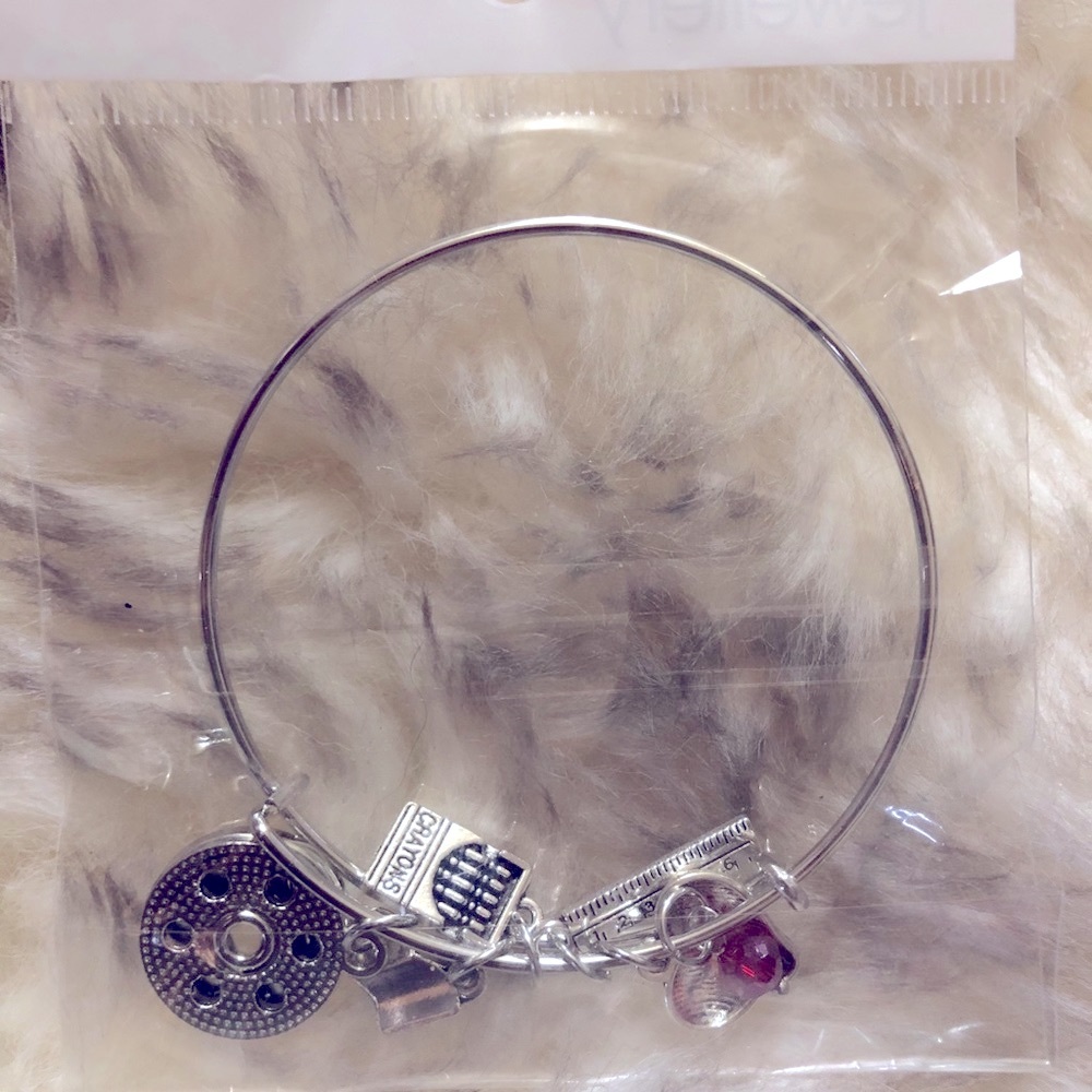 ♥️Teacher Charm Bracelet! Gift for Fave Teach!